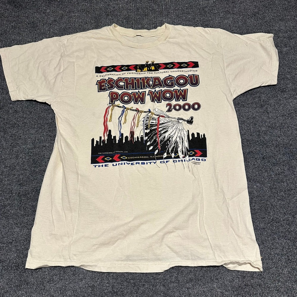 Vintage Eschikagou Pow Wow 2000 University of Chicago‎ T-Shirt Cream Large